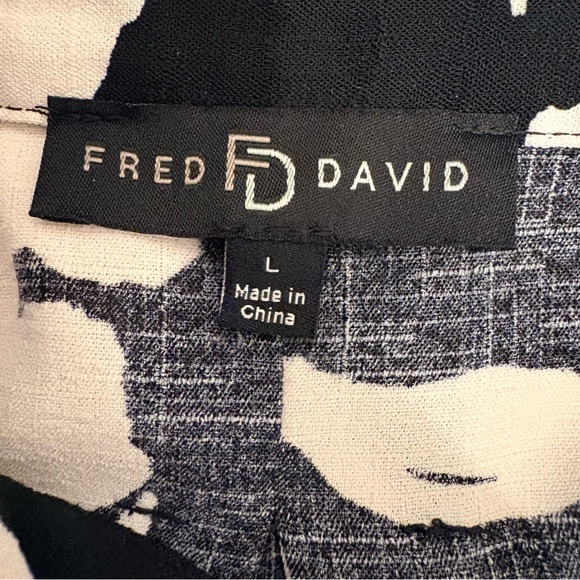 Fred David Black and White Floral Blouse - Picture 7 of 8